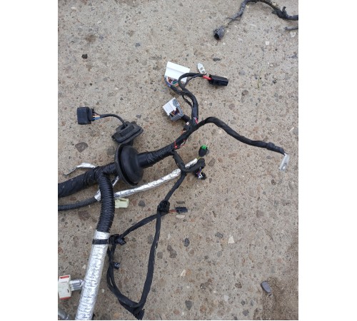 Электропроводка подкапотная с монтажным блоком