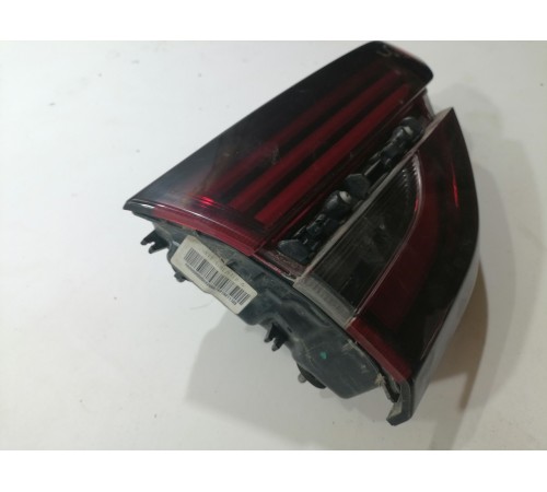 Фонарь задний левый внутренний