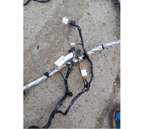 Электропроводка подкапотная с монтажным блоком