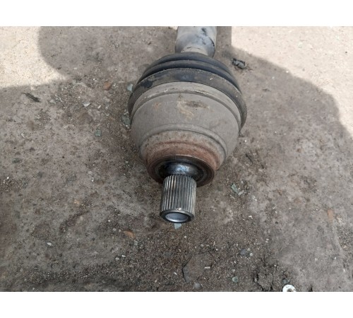 Привод (полуось) передний правый