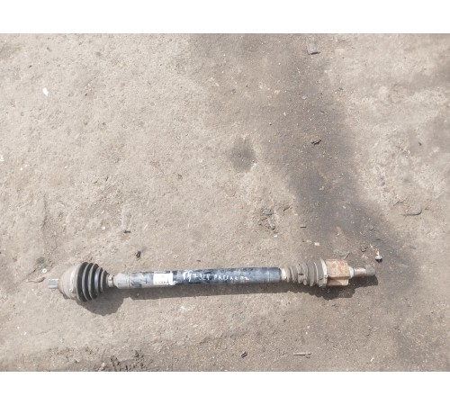 Привод (полуось) передний правый