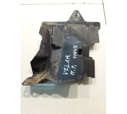 Левый пыльник двигателя