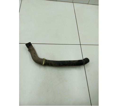 Патрубок системы охлаждения