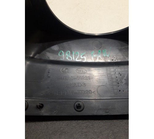 Кожух рулевой колонки верхний