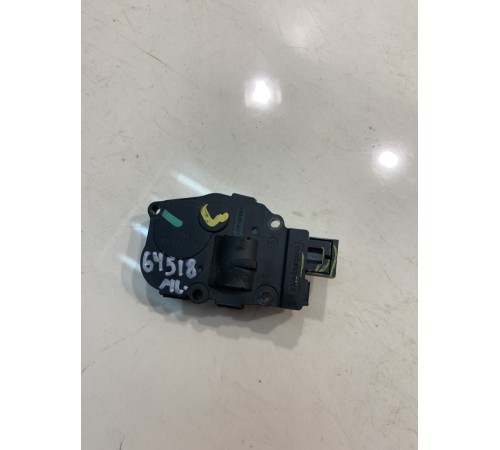 Моторчик привода заслонок отопителя