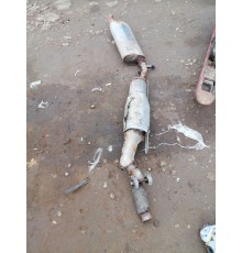 Глушитель с катализатором средняя часть