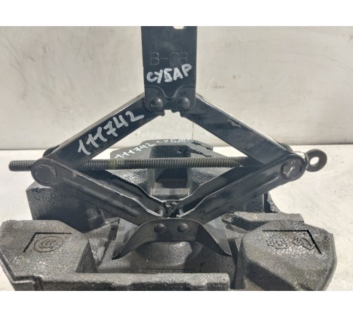 Ящик для инструментов (багажника) в сборе