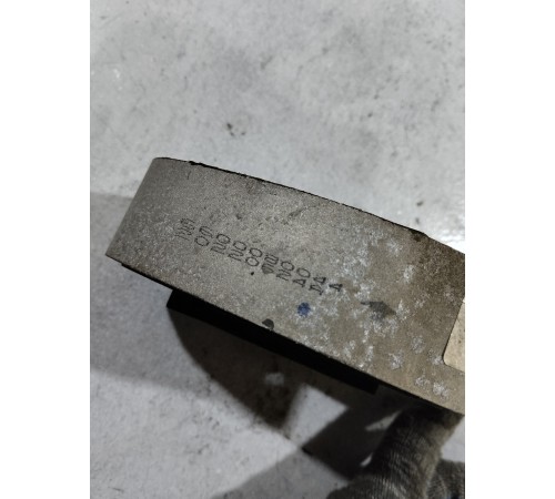 Подушка двигателя задняя