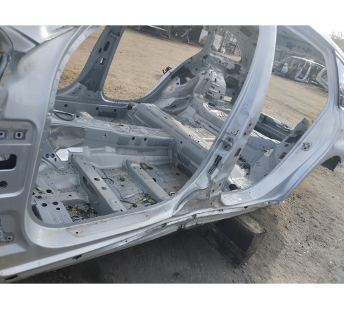 Порог со стойкой левый