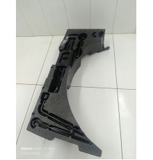 Наполнитель багажного отсека левый