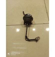 Вакуумный привод впускного коллектора