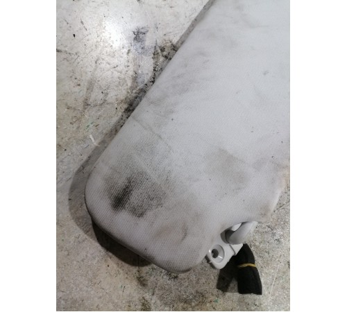 Козырек солнцезащитный левый