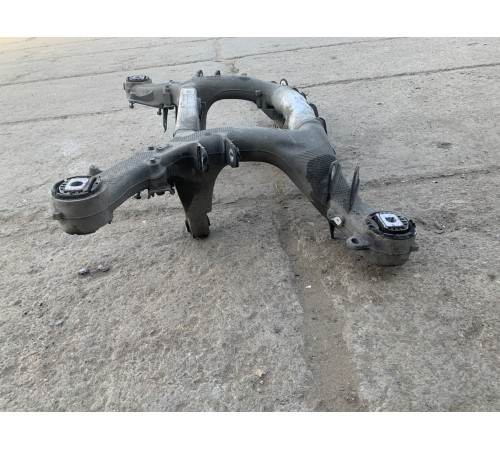 Подрамник задний