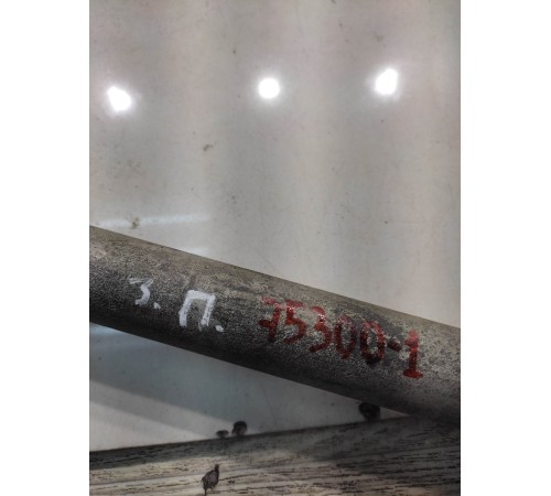 Рычаг подвески (задний, правый)