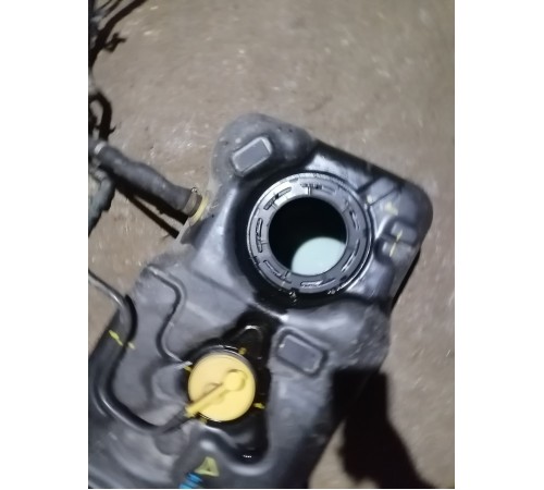 Бак топливный