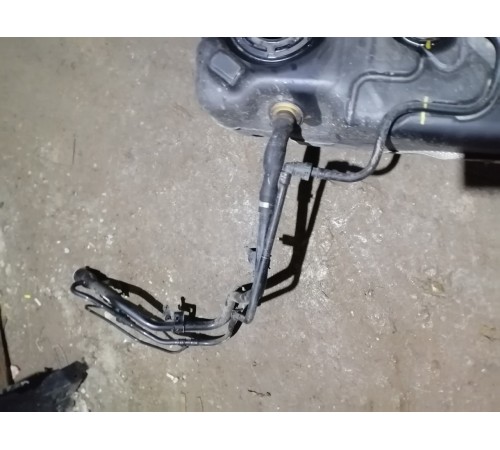 Бак топливный