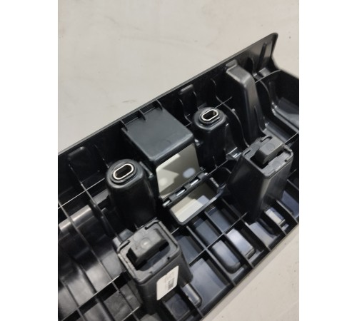 Кронштейн(крепление) салона