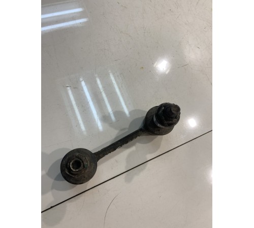 Стойка стабилизатора