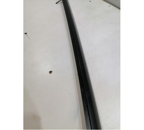 Рейлинг крыши (правый)