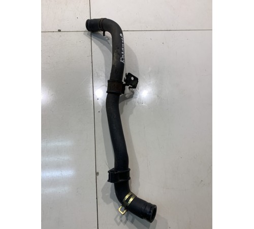 Патрубок системы охлаждения