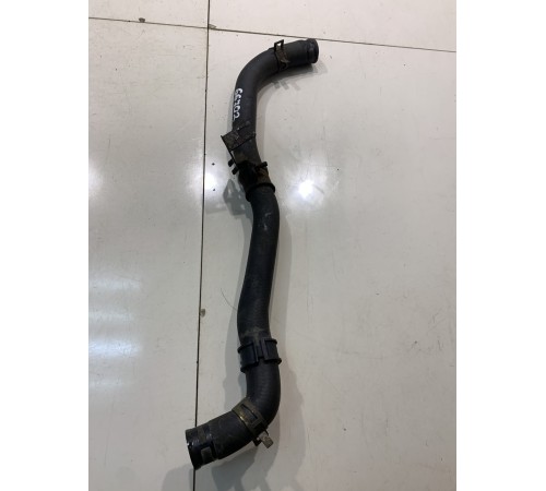 Патрубок системы охлаждения