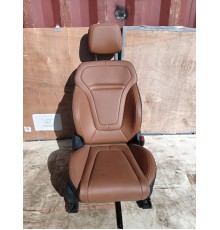 Сиденье переднее правое