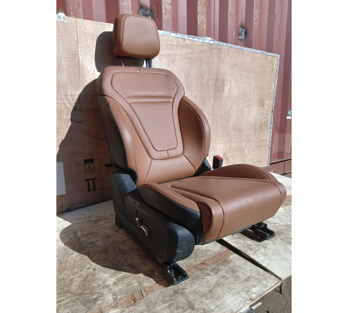 Сиденье переднее правое