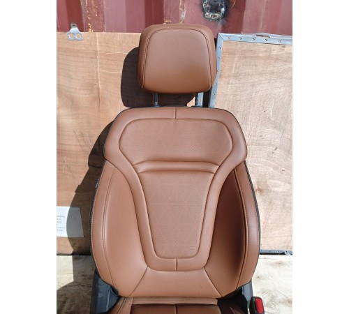 Сиденье переднее правое