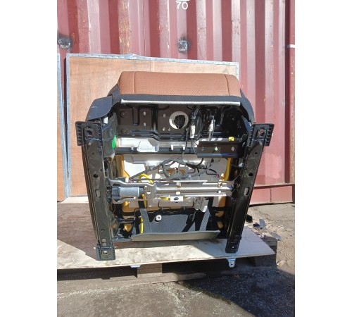 Сиденье переднее правое