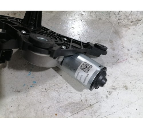 Моторчик стеклоочистителя задний