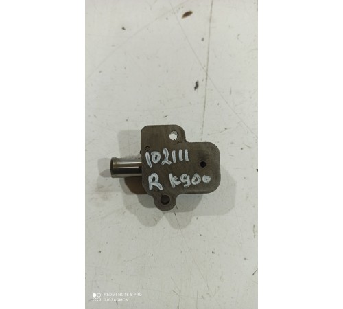 Натяжитель цепи правый