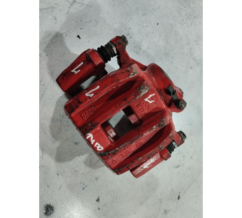 Суппорт передний левый