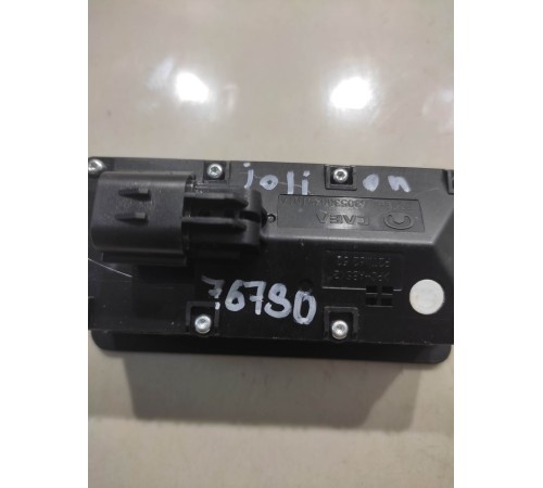 Кнопка(ручка) открывания багажника