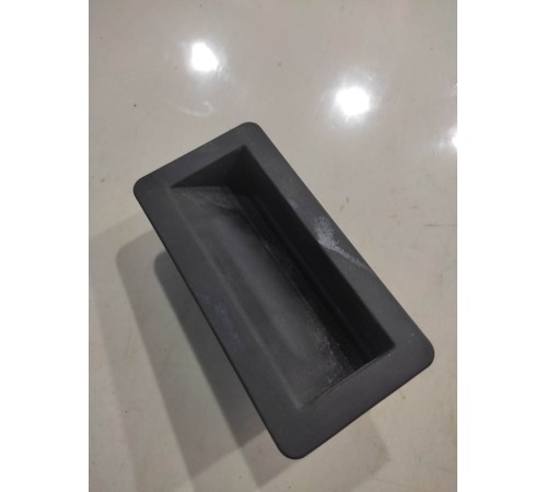 Кнопка(ручка) открывания багажника