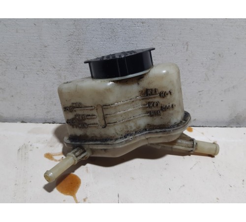 Бачок гидроусилителя