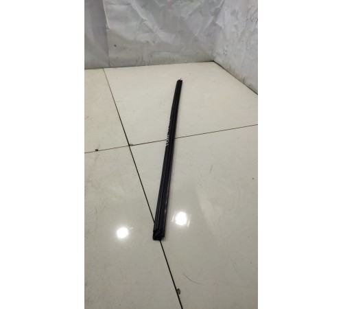 Уплотнитель стекла (передний, левый, внутренний)