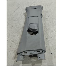 Обшивка центральной стойки правая верхняя