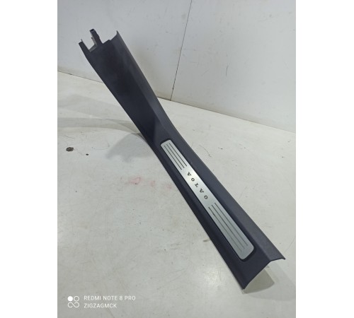 Накладка порога (передняя левая)