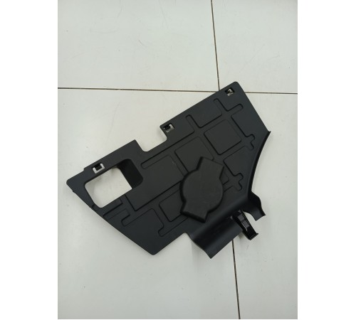 Накладка торпедо нижняя внутренняя