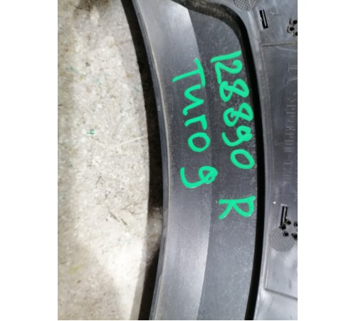 Расширитель крыла задний правый