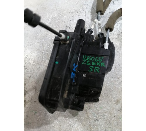 Замок двери задний правый