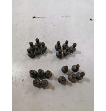 Комплект колёсных болтов 20шт