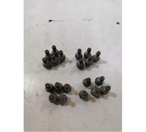 Комплект колёсных болтов 20шт