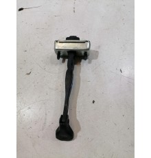 Ограничитель двери задний левый