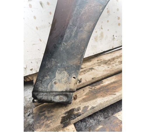 Крыло(переднее правое)