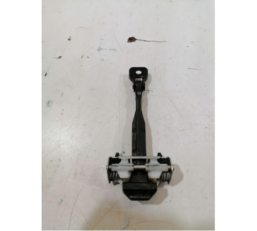 Ограничитель двери задний левый