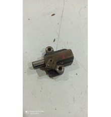 Натяжитель цепи левый