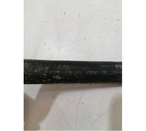 Патрубок системы охлаждения