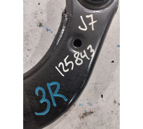 Рычаг подвески задний правый верхний