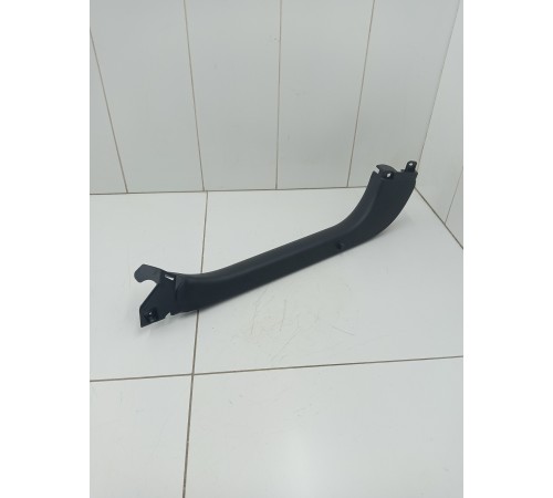 Обшивка двери крышки багажника левая